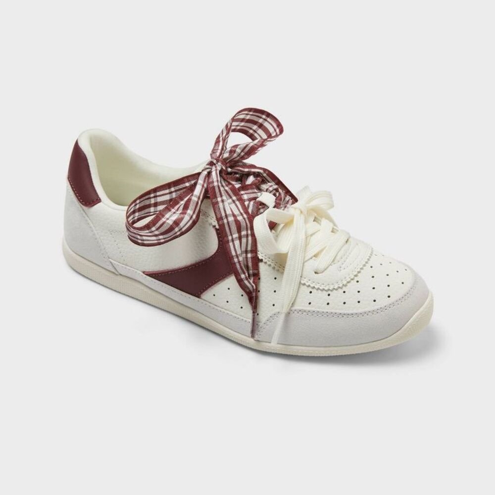 Women's Sammy Sneakers - Universal Thread Burgundy 6.5